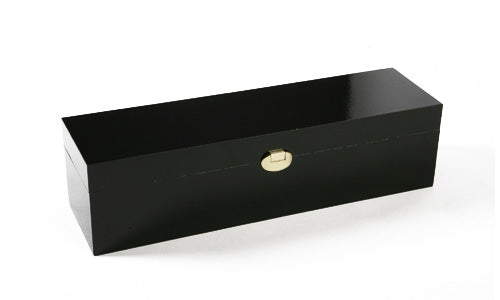 Geschenktruhe in schwarzem Design